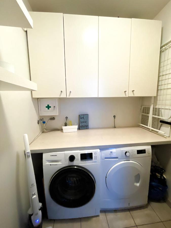 Apartment Lovely 2-bed With Everything You Need. Reykjavik